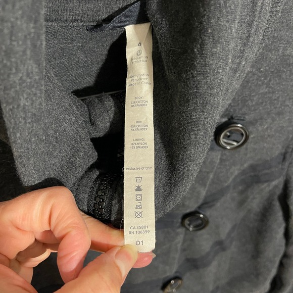 Lululemon Athletica Women's‎ Charcoal Grey Admiral Jacket Size 6 - Picture 6 of 9